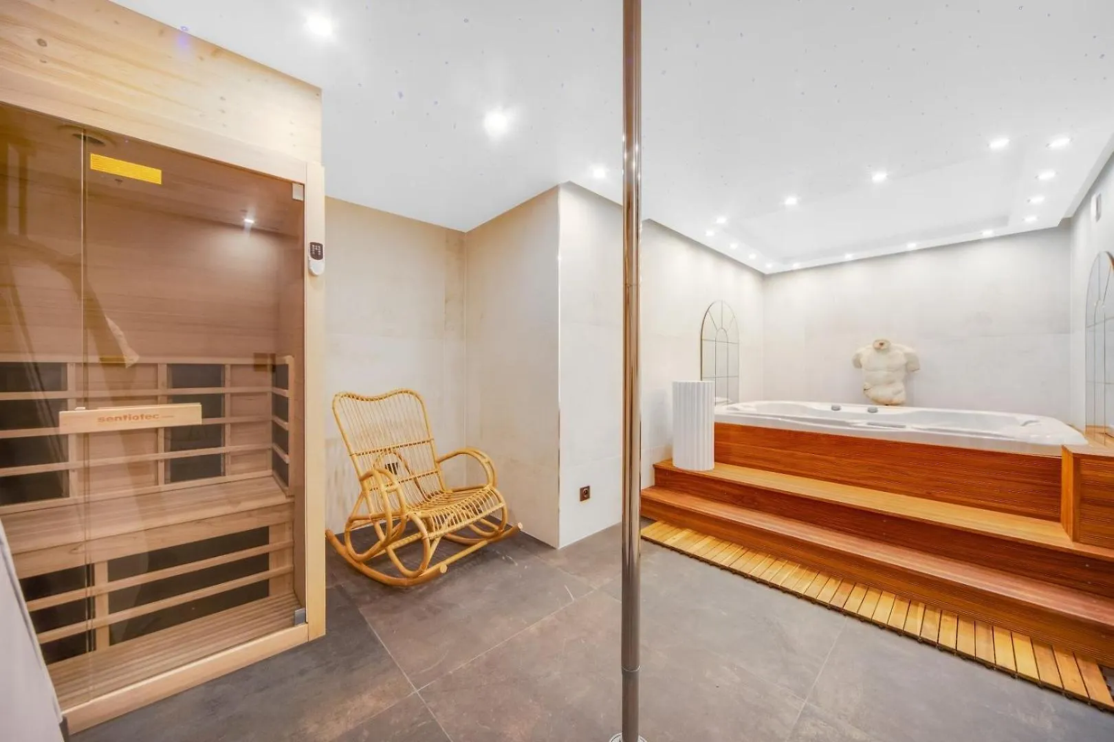 Appartamento Love & Room Spa Week-End Parigi